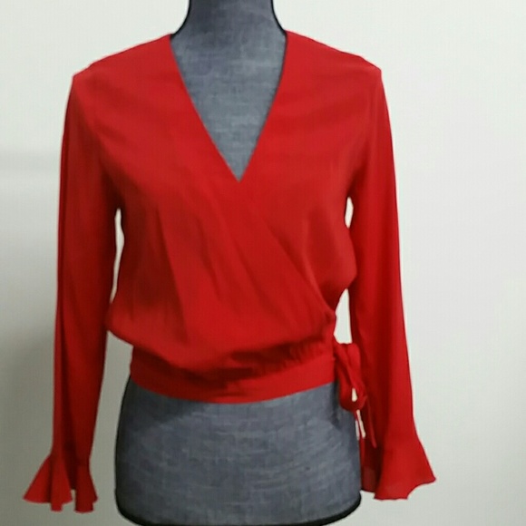 Tops - Red wrap tie top bell cuff